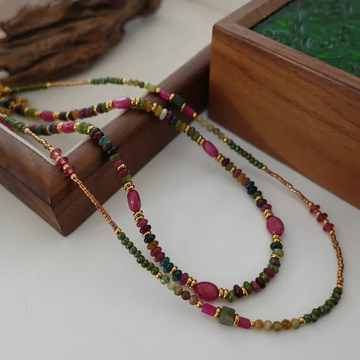 Green Tourmaline & Rose Stone Beaded Necklace, Retro Floral Clavicle Gold Chain