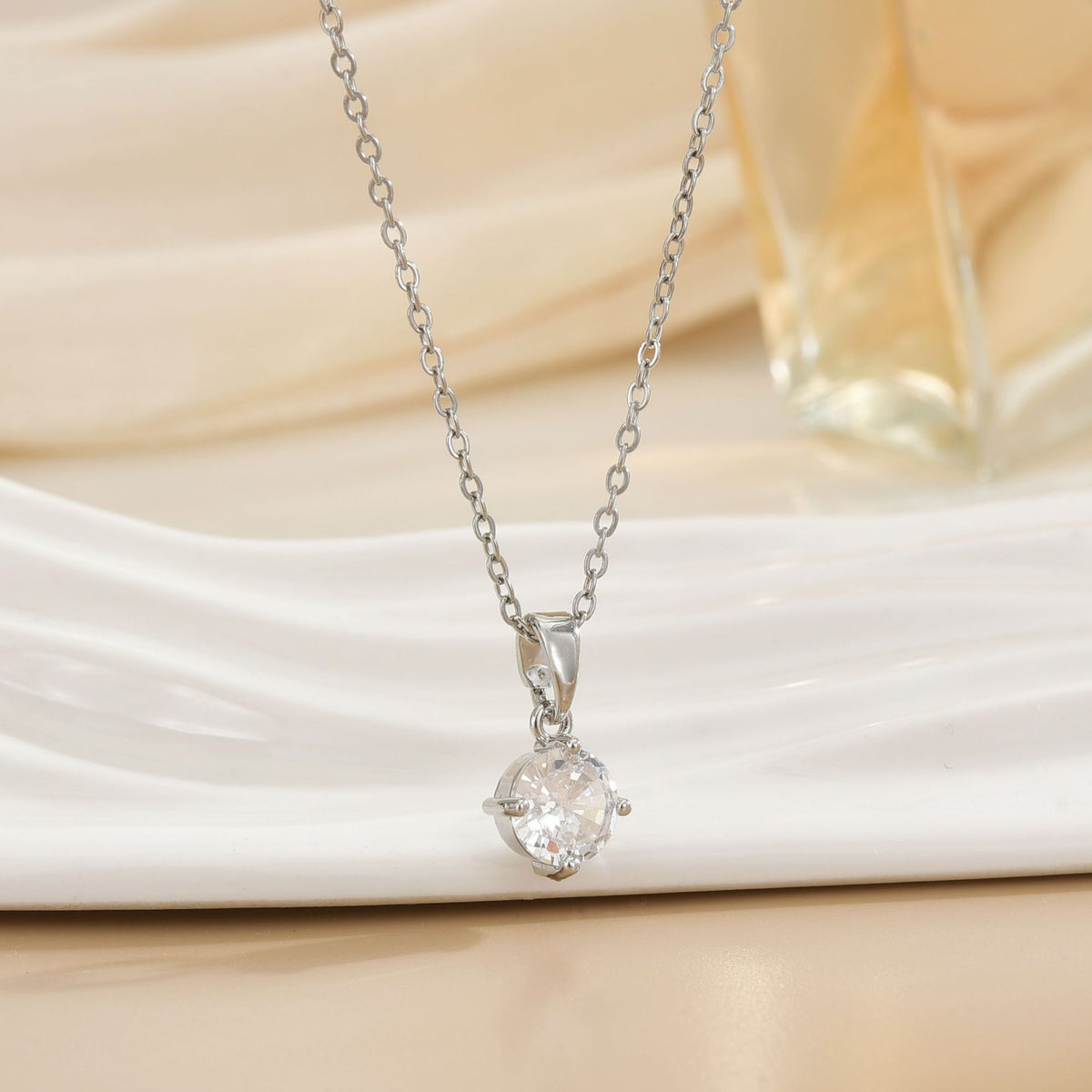 Linda's Look Six-Prong Solitaire Zircon Pendant Necklace, 18K Gold Plated