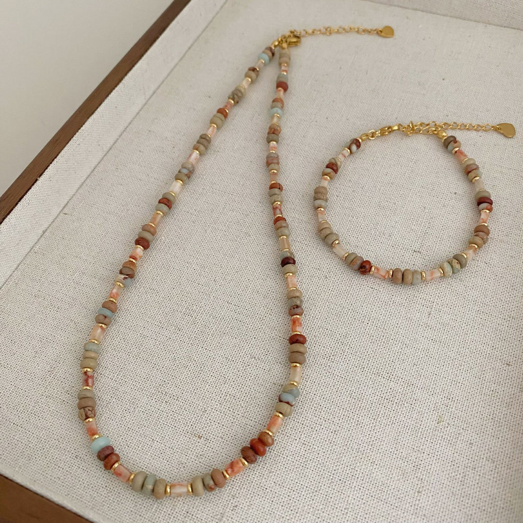 Retro Natural Stone Beaded Layered Collarbone Necklace for Women