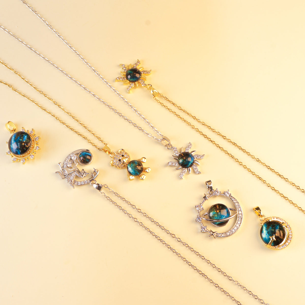 Moyu Dreamy Planet Series Necklace