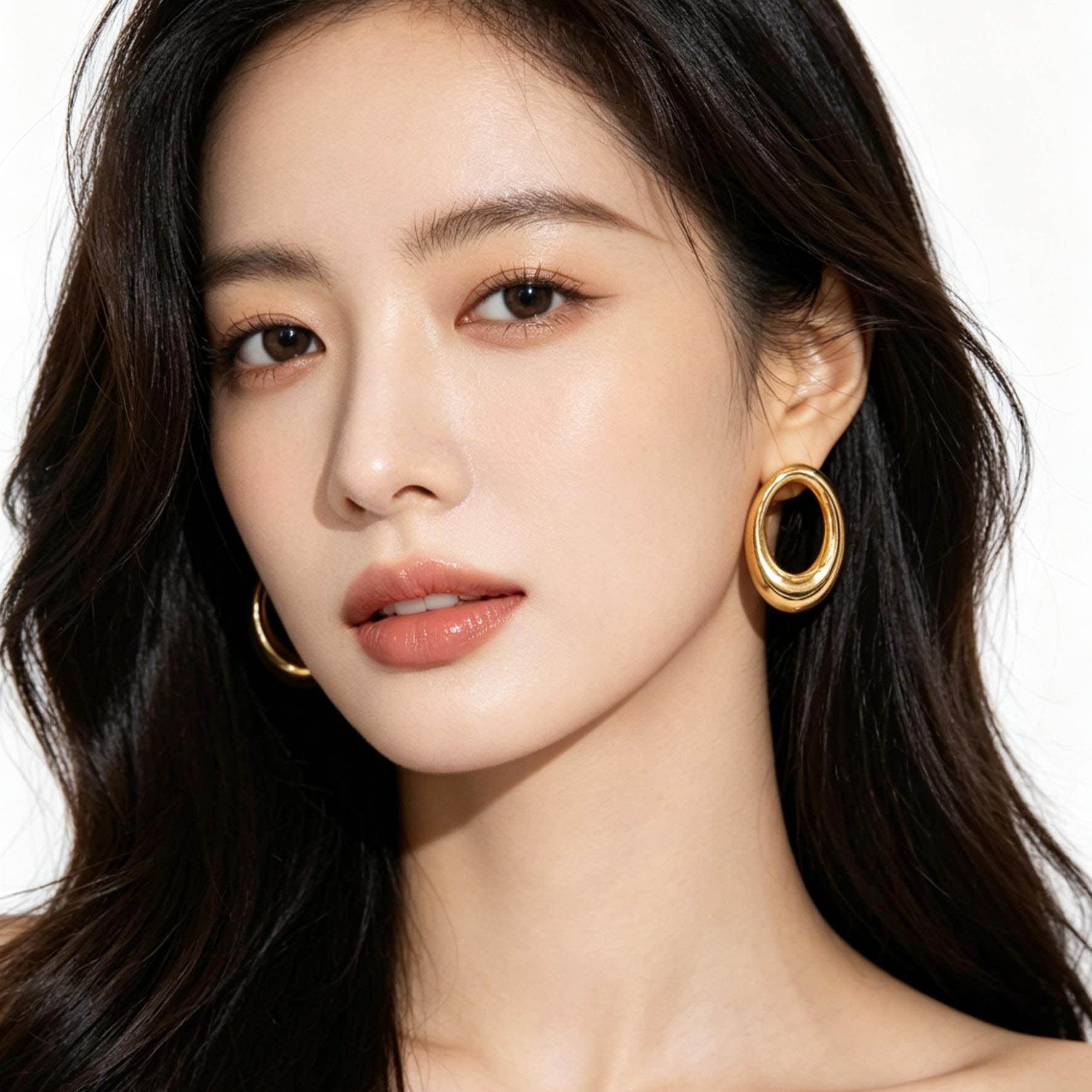 Jinduoyuan Glossy Oval Hoop Earrings