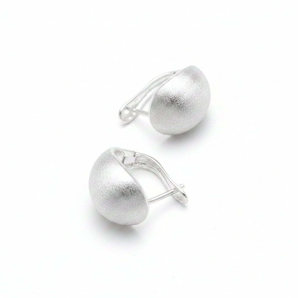 Silver textured earrings