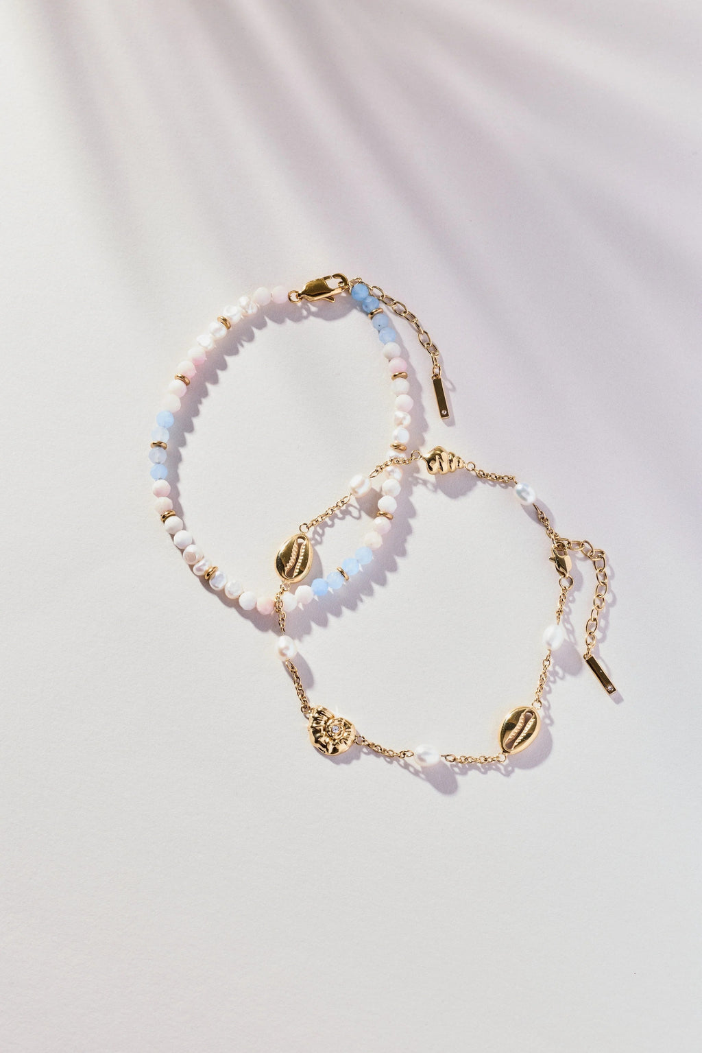 ALEX AND ANI — Seashell & Pearl Inline Charm Anklet