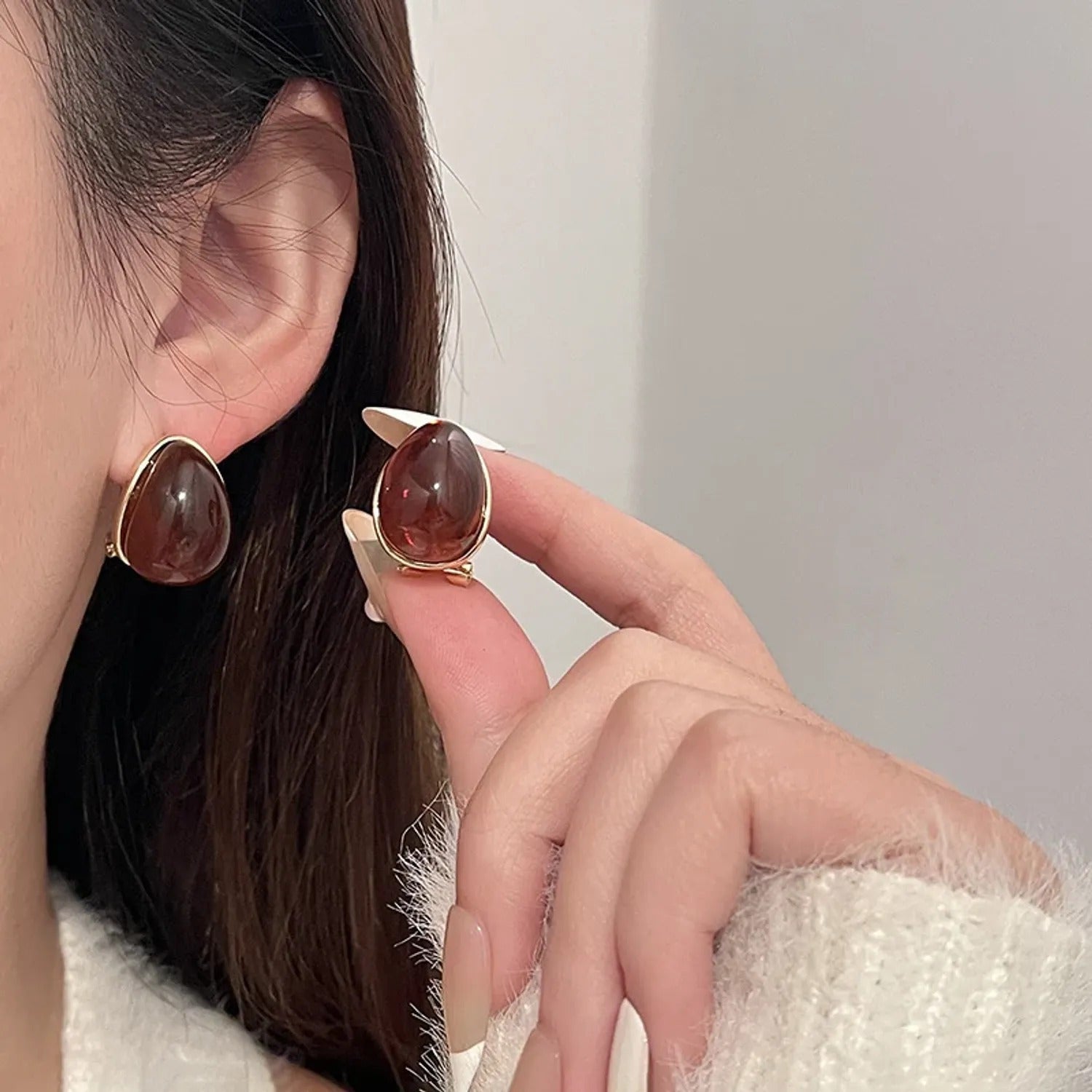 Amber Water Drop Ear Buckle Earrings — Vintage Maillard