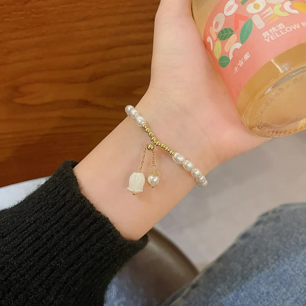 Cat's Eye Tulip Flower Bangle Bracelet