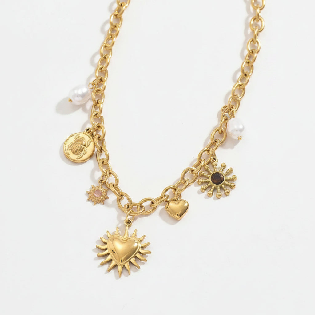 Cross-border European American Women Pendant Necklace, Niche Heart Shape Inlaid Faux Pearl & Rhinestone Design, Premium Versatile Daily Neck Jewelry For Ladies