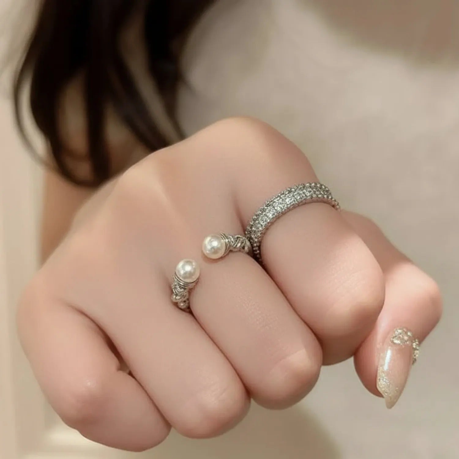 Curly Pearl Wide Open Ring — Light Luxury Autumn Style