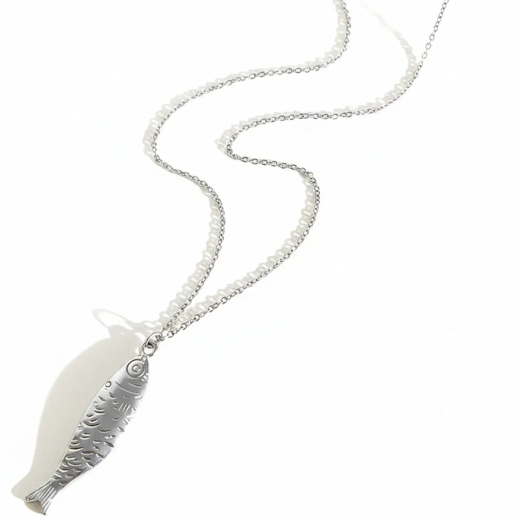 Dopamine Fish & Acrylic Bead Clavicle Necklace