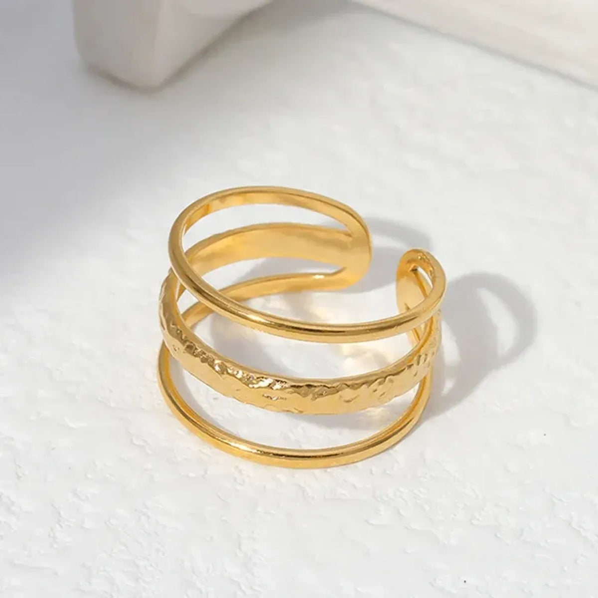 European And American Cross-Border Titanium Steel Ring For Women Leaf Heart Shape Niche Simple Non-Fading Open Stainless Steel Ring Wholesale