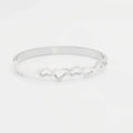 European And American Hollow Heart-shaped Bracelet With A Luxurious Feel