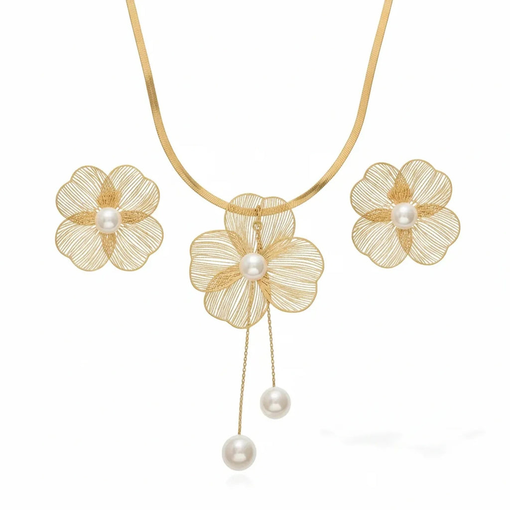 Flower Pearl Necklace & Earrings Set