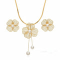 Flower Pearl Necklace & Earrings Set