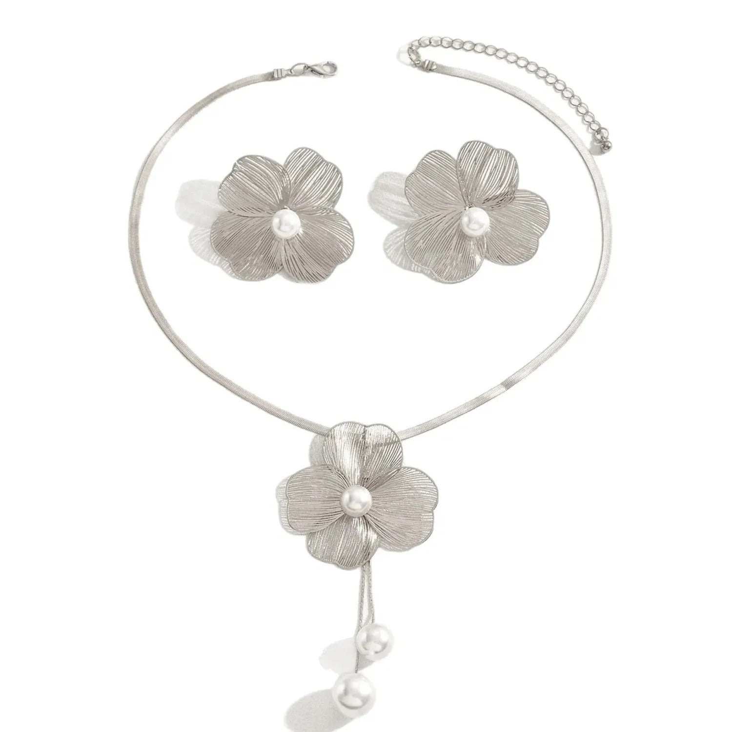 Flower Pearl Necklace & Earrings Set