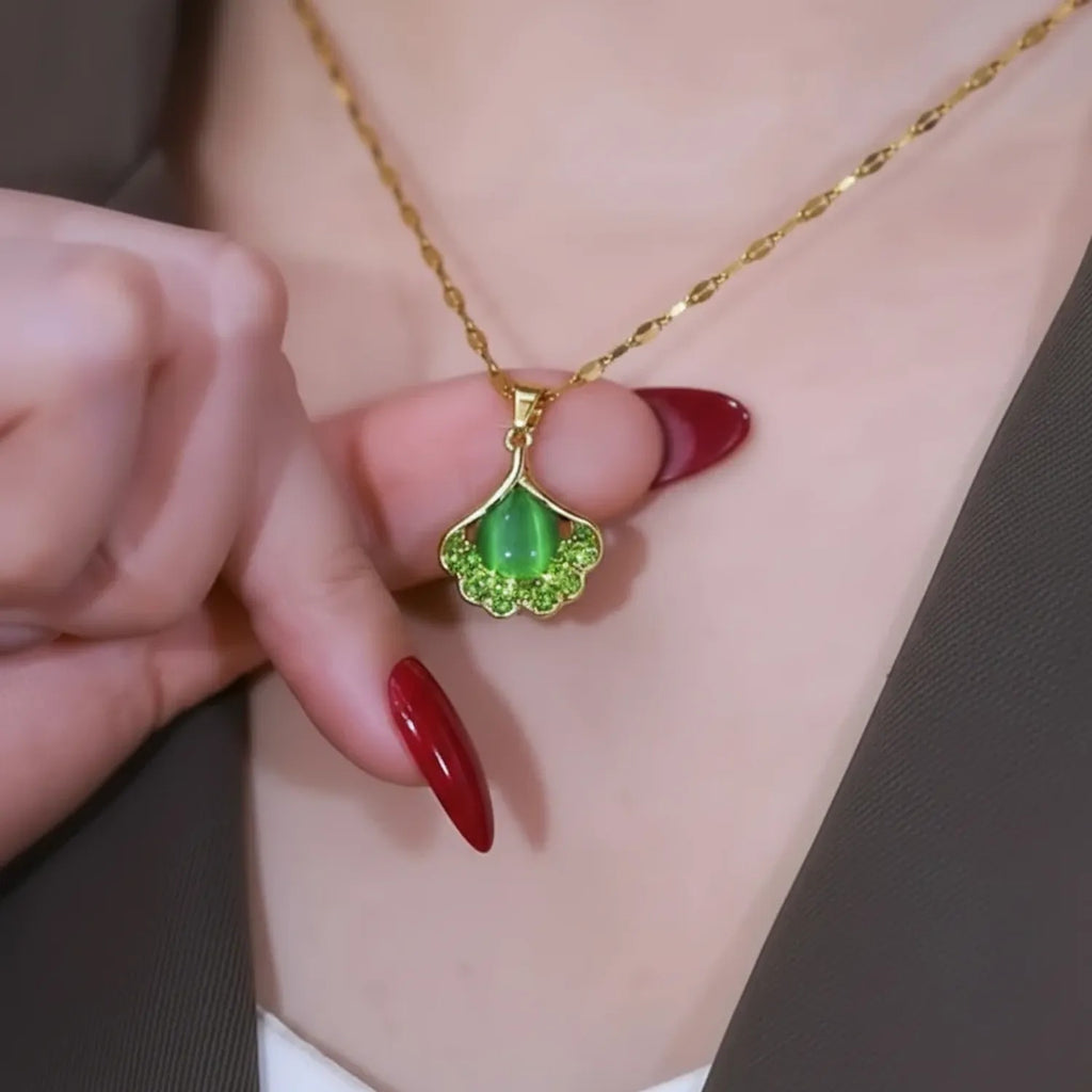 Ginkgo Leaf Green Cat's Eye Stone Clavicle Necklace