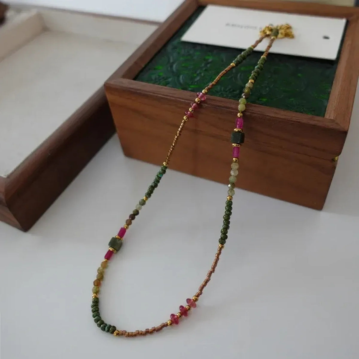 Green Tourmaline & Rose Stone Beaded Necklace, Retro Floral Clavicle Gold Chain
