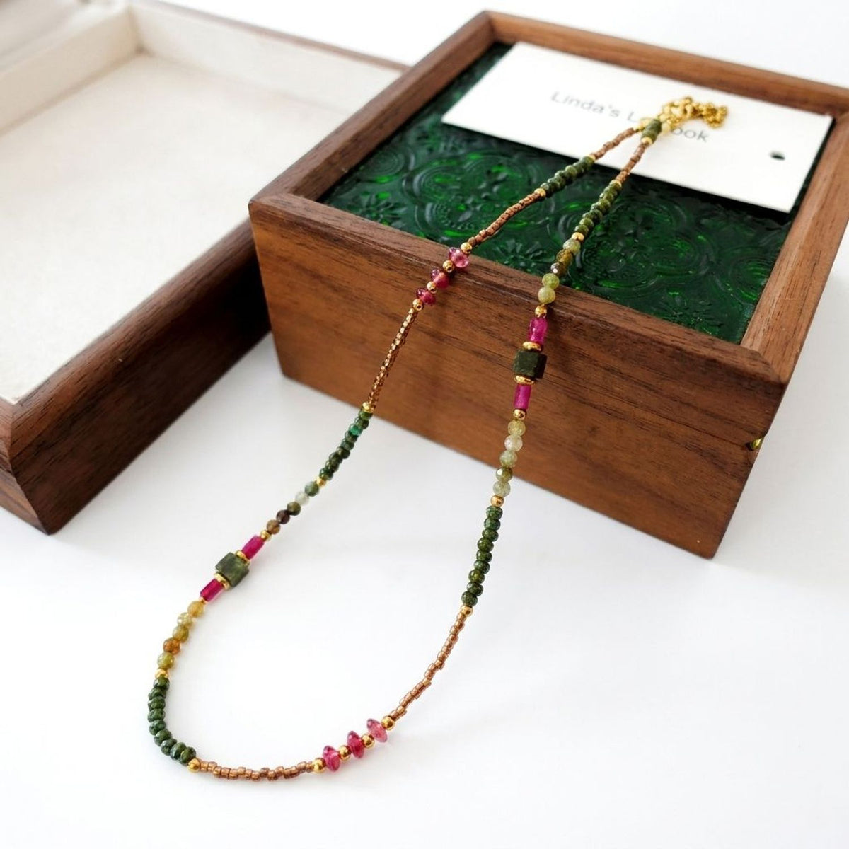 Green Tourmaline & Rose Stone Beaded Necklace, Retro Floral Clavicle Gold Chain