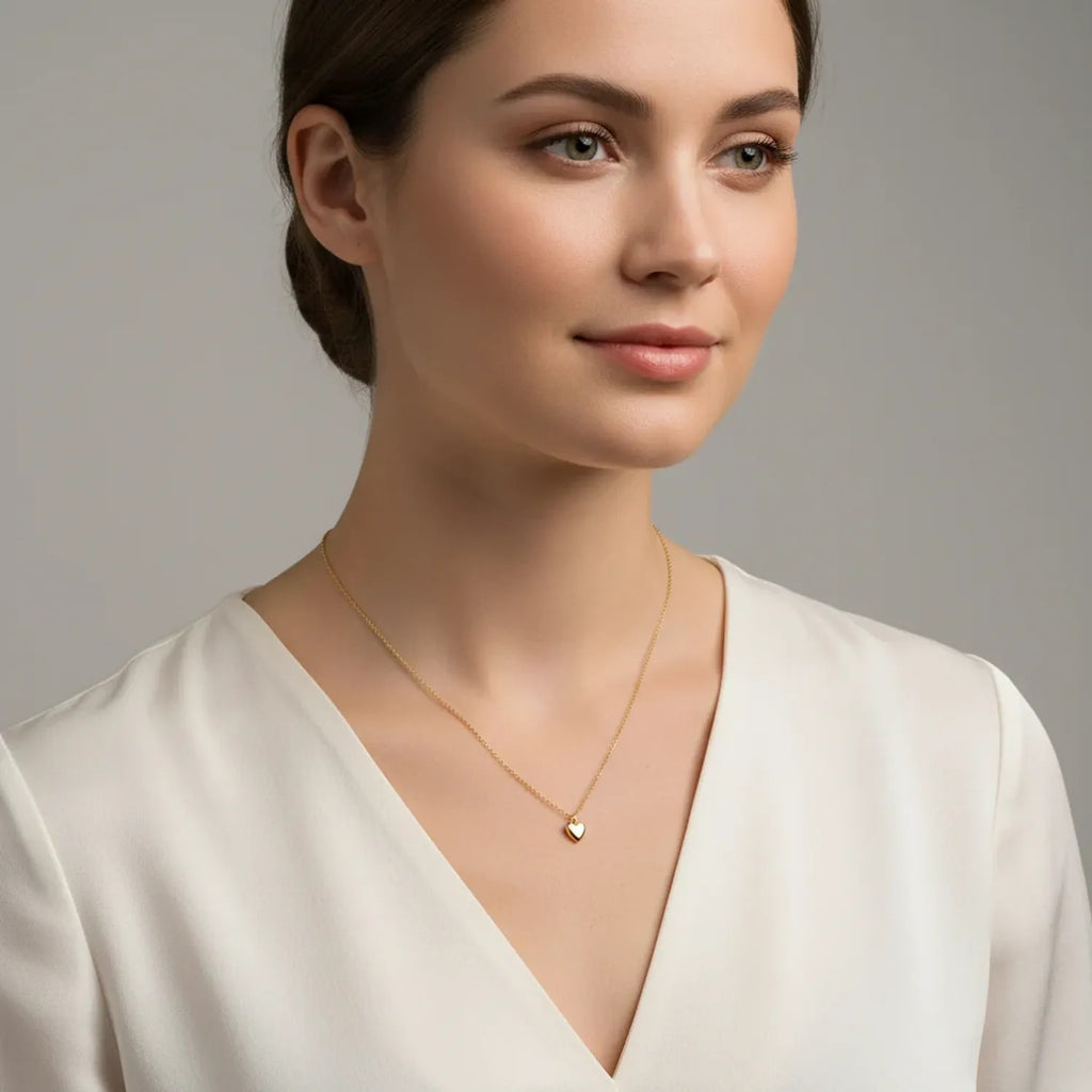 Heart-Shaped Polished Pendant Clavicle Necklace