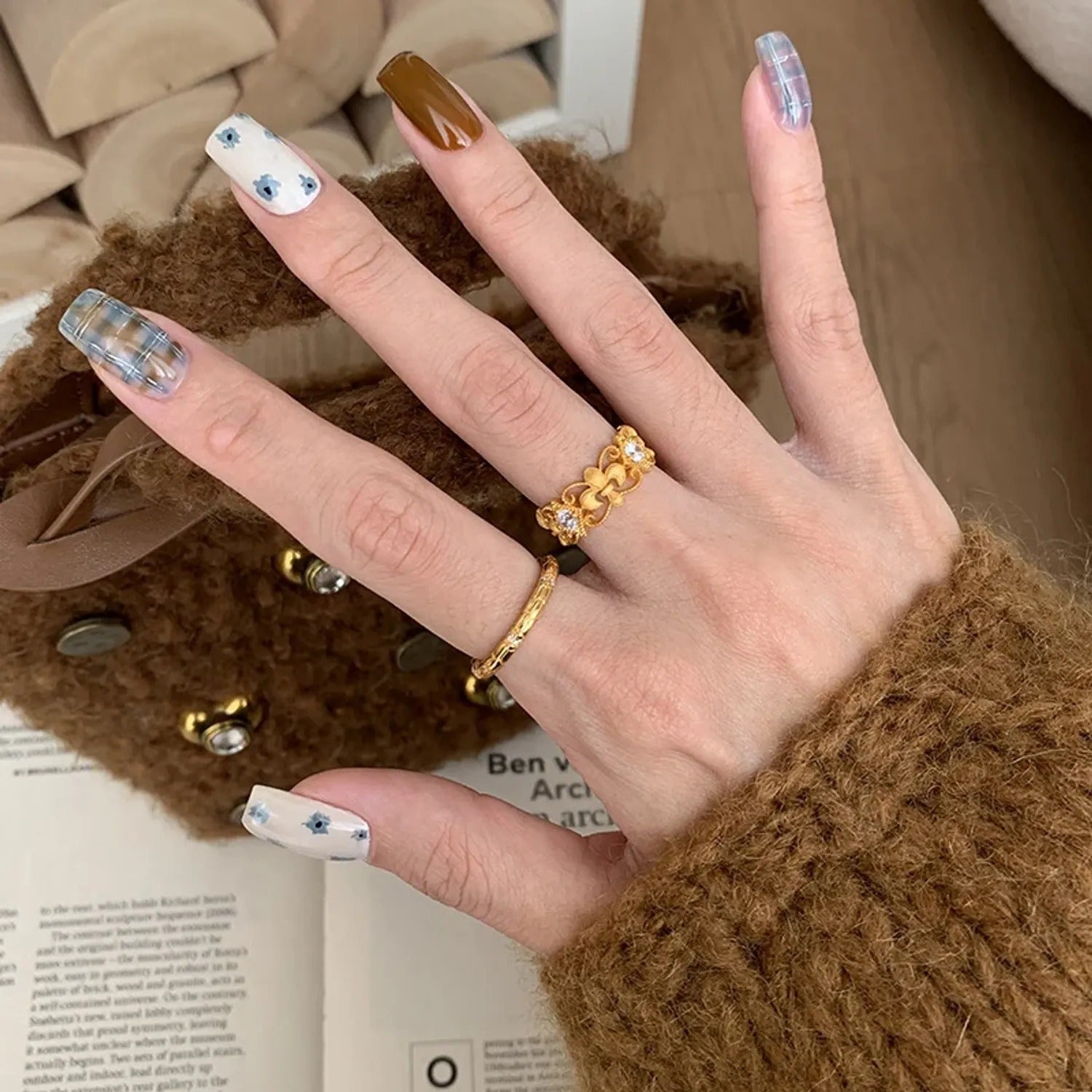 Hollow Textured Wide Band Ring