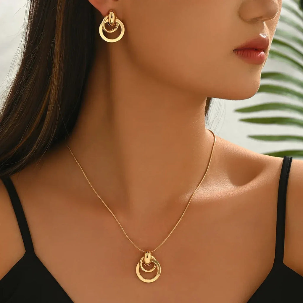 Hot Selling Cross-border European American Jewelry Set, Geometric Smooth Metal Design Necklace & Matching Earrings, Premium Versatile Daily Neck Ear Ornaments For Women
