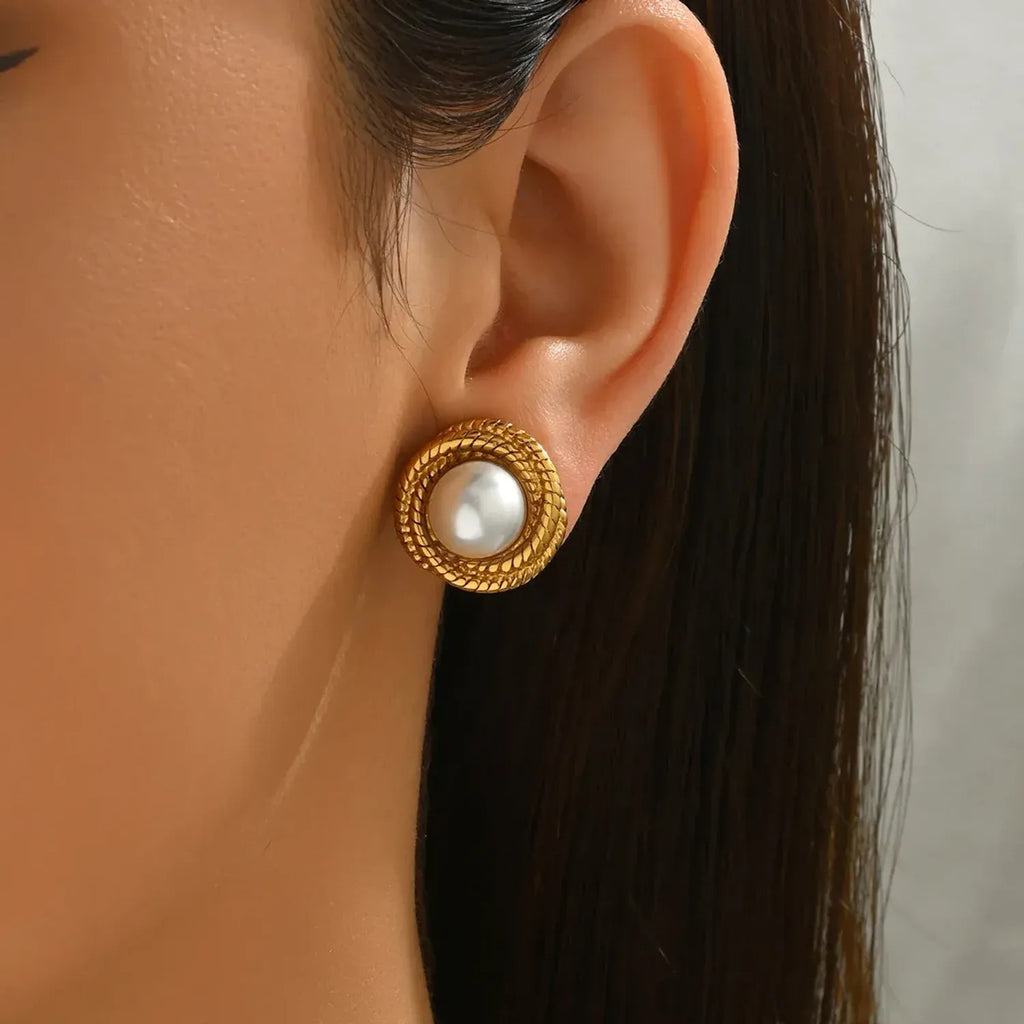Hot Selling Cross-border European American Women Stud Earrings, Geometric Metal Circle Design Inlaid Faux Pearl, Versatile Trendy Daily Ear Jewelry For Ladies