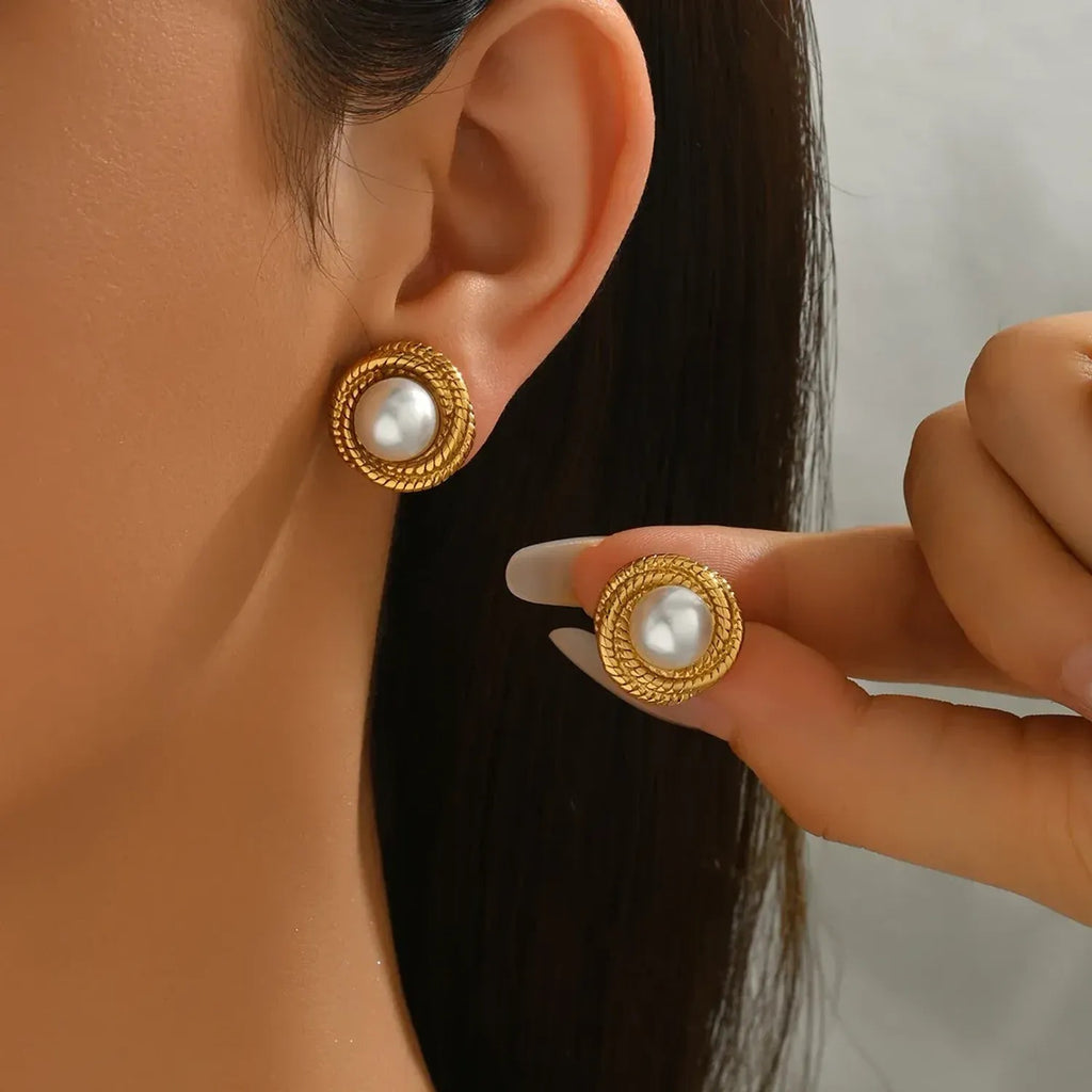 Hot Selling Cross-border European American Women Stud Earrings, Geometric Metal Circle Design Inlaid Faux Pearl, Versatile Trendy Daily Ear Jewelry For Ladies