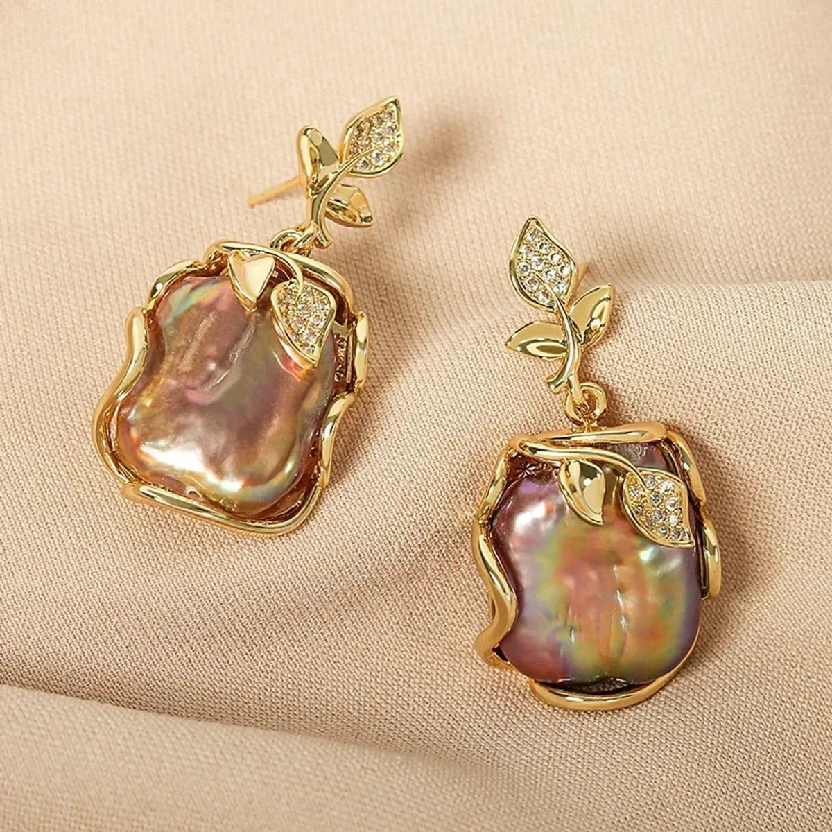 Linda's Look Baroque Pearl Jewelry Set in Purple with 925 Sterling Silver Posts