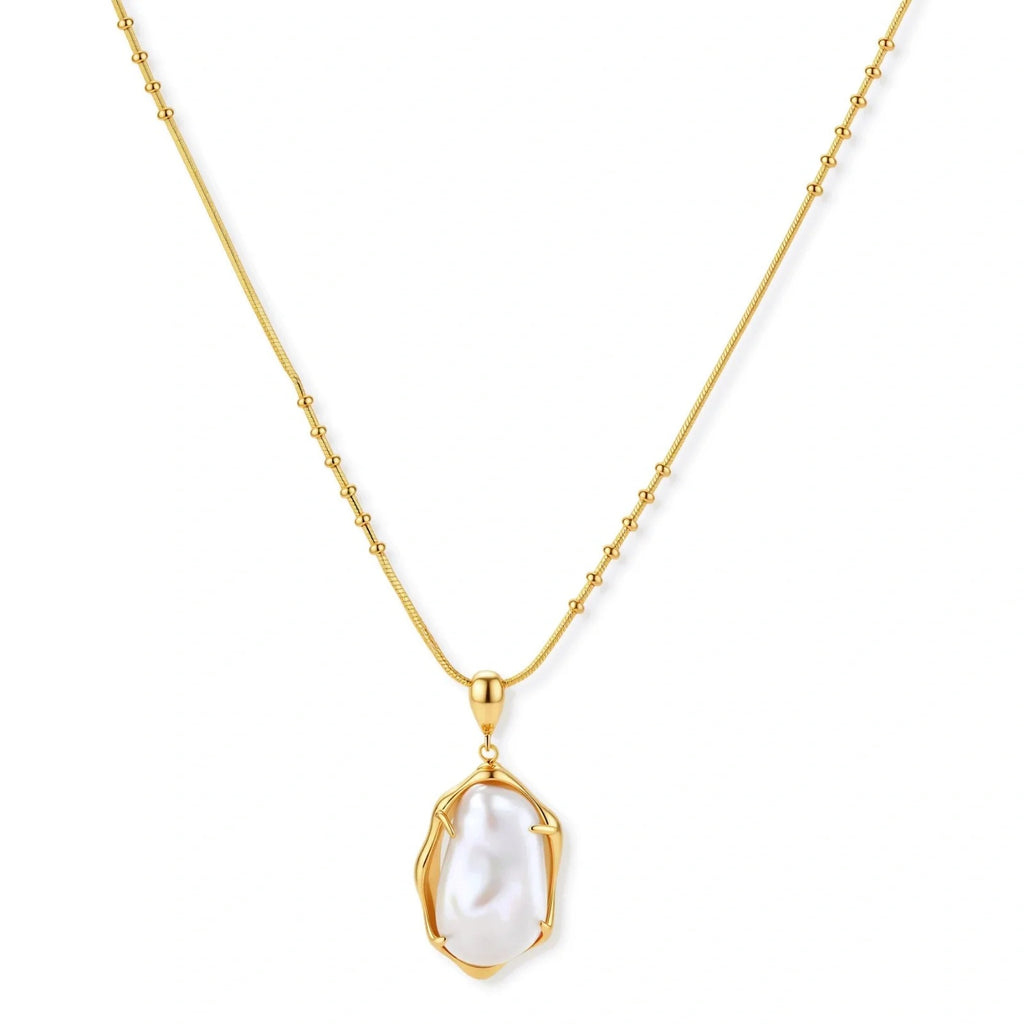 Linda's Look — Baroque Pearl Pendant Necklace by Linda's Look
