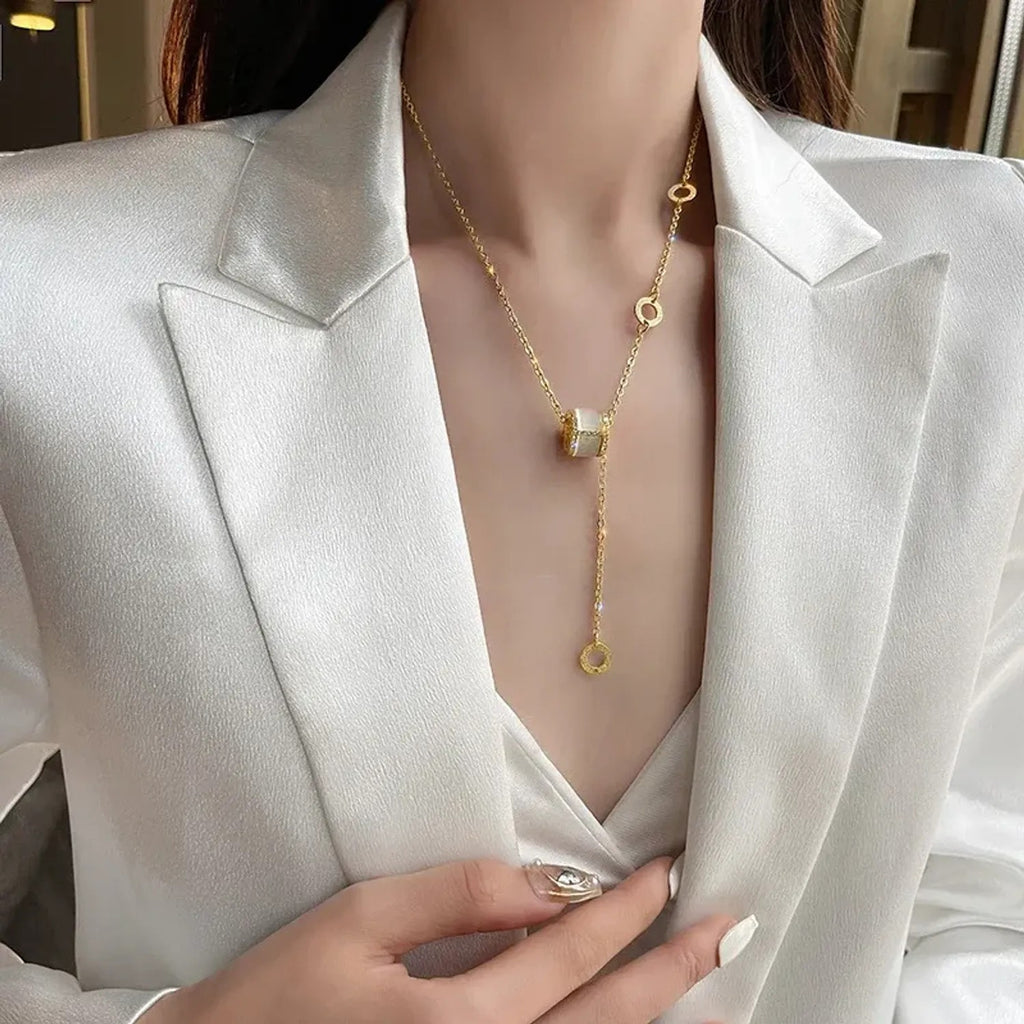 Linda's Look Hourglass Cat's Eye Pendant Necklace - Gold Tone Delicate Choker
