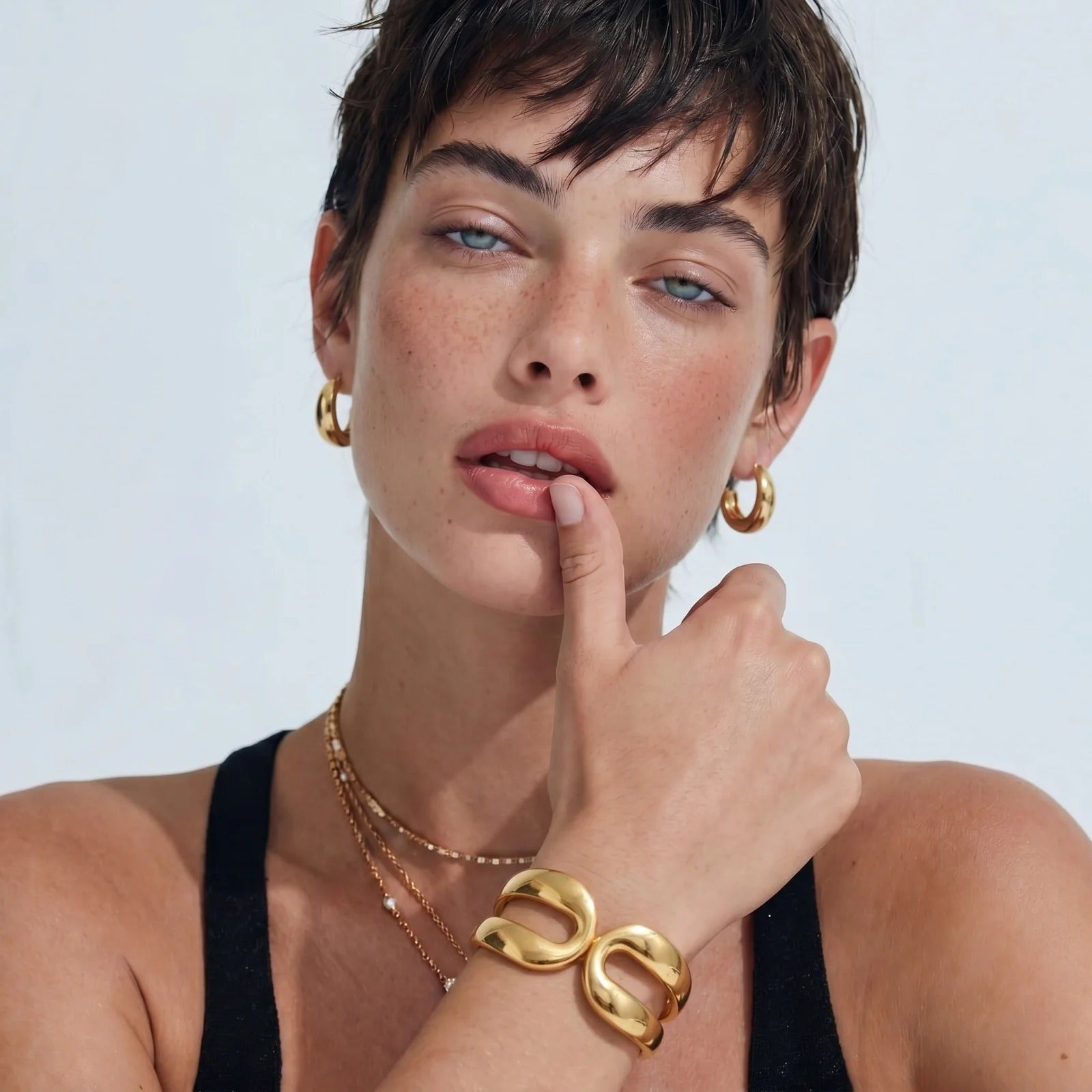 Linda's Look — Infinite Bold Cuff by Linda's Look