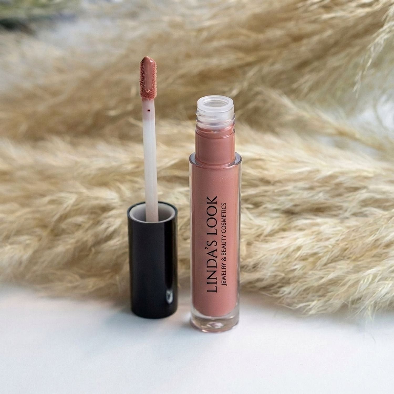 Linda's Look — Lip Gloss - Mahogany