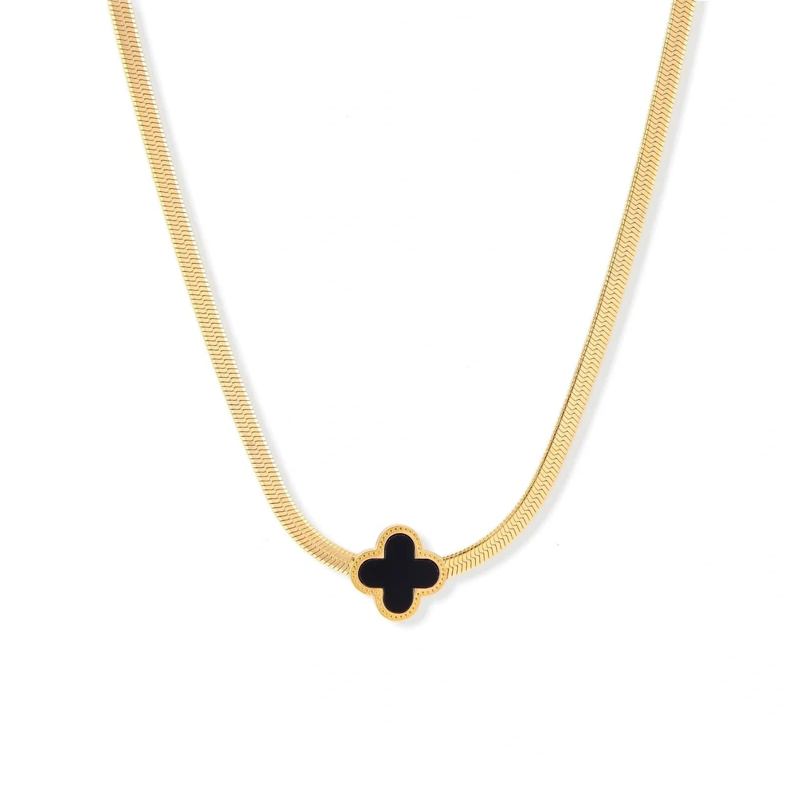 Linda's Look — Lucky Clover Necklace by Linda's Look