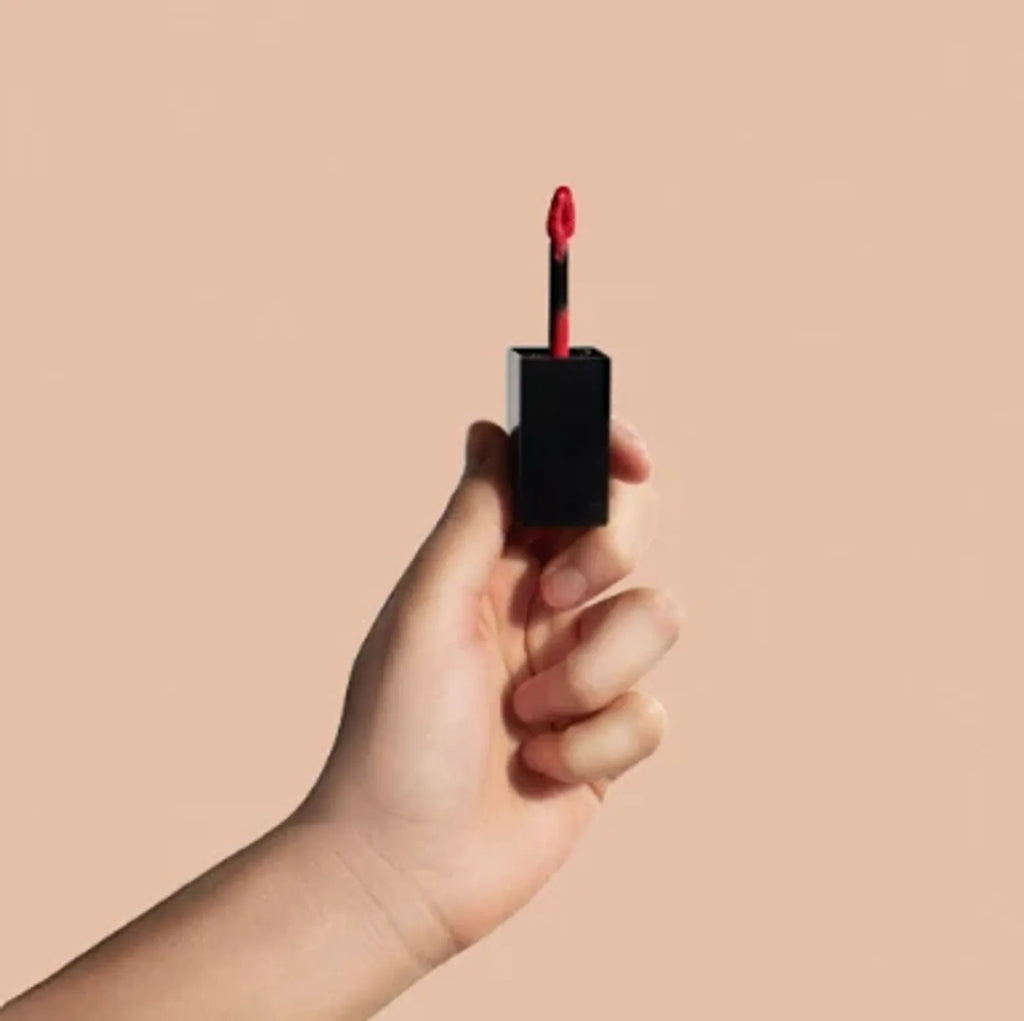 Linda's Look — Matte Lip Stain - Pink Peach