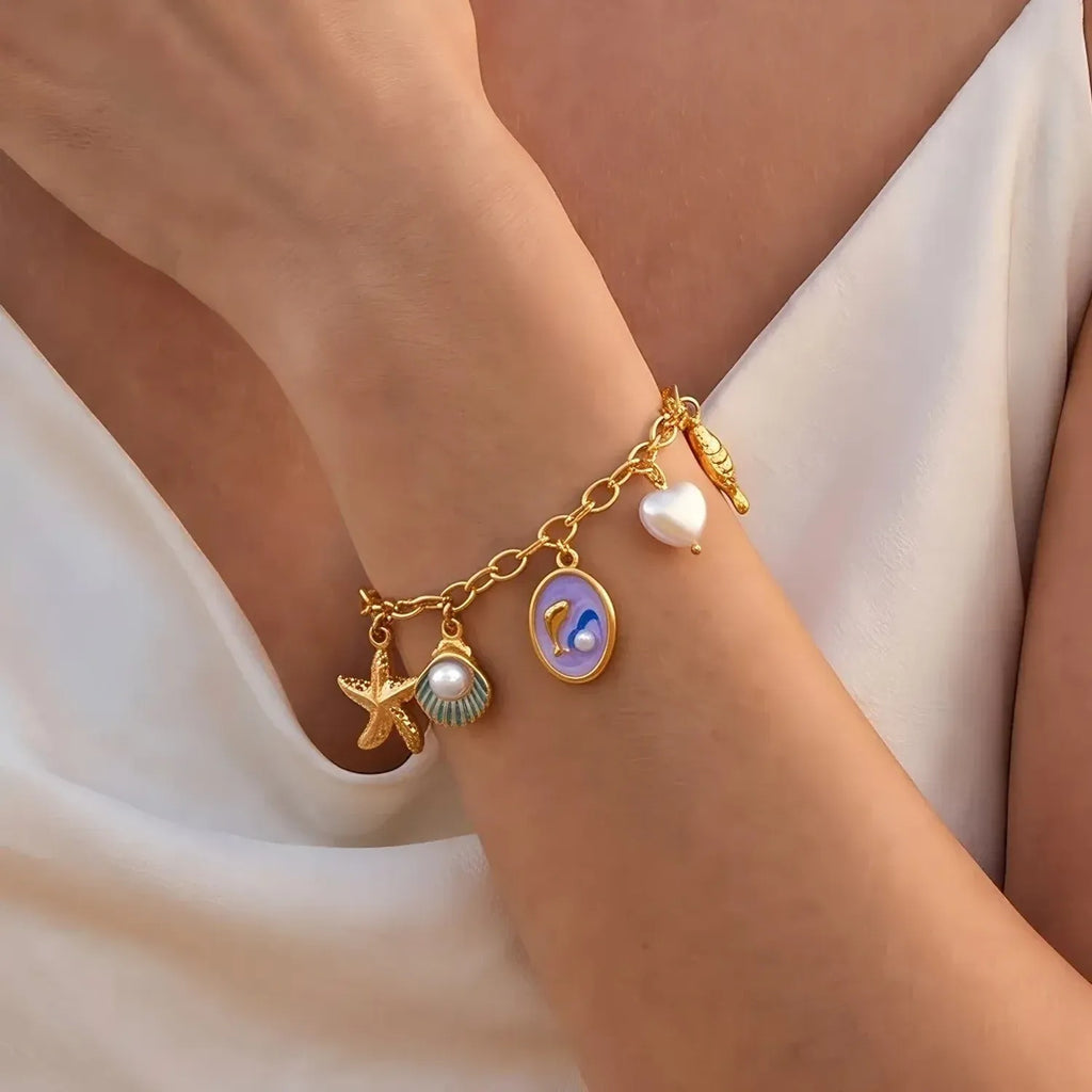 Linda's Look Ocean Dolphin Charm Bracelet - 18K Gold Plated Stainless Steel