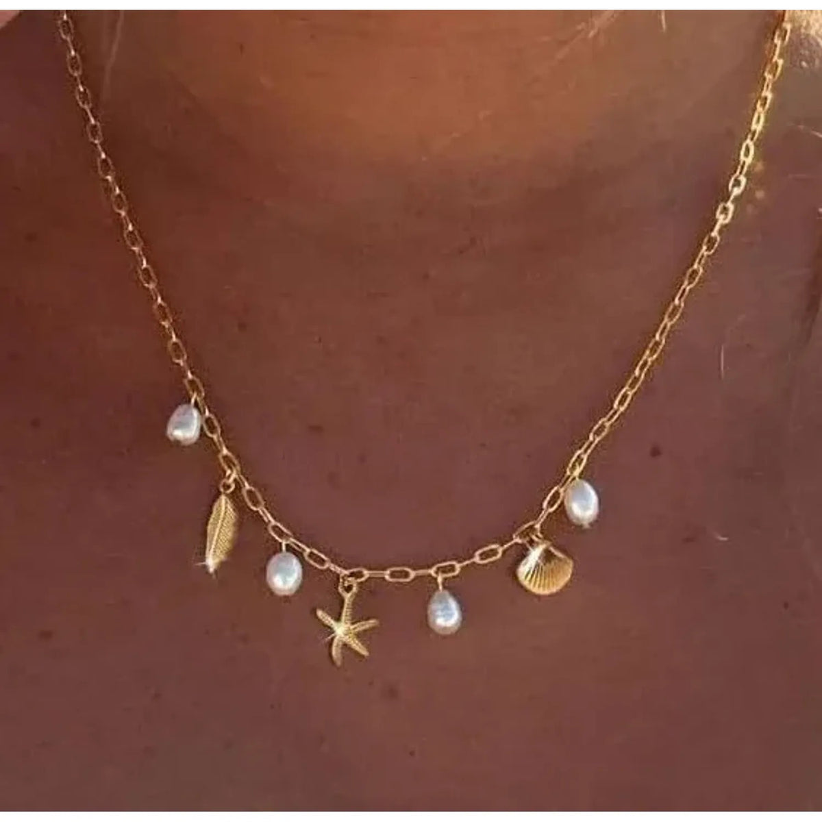 Linda's Look Ocean Pearl and Shell Charm Necklace in Stainless Steel