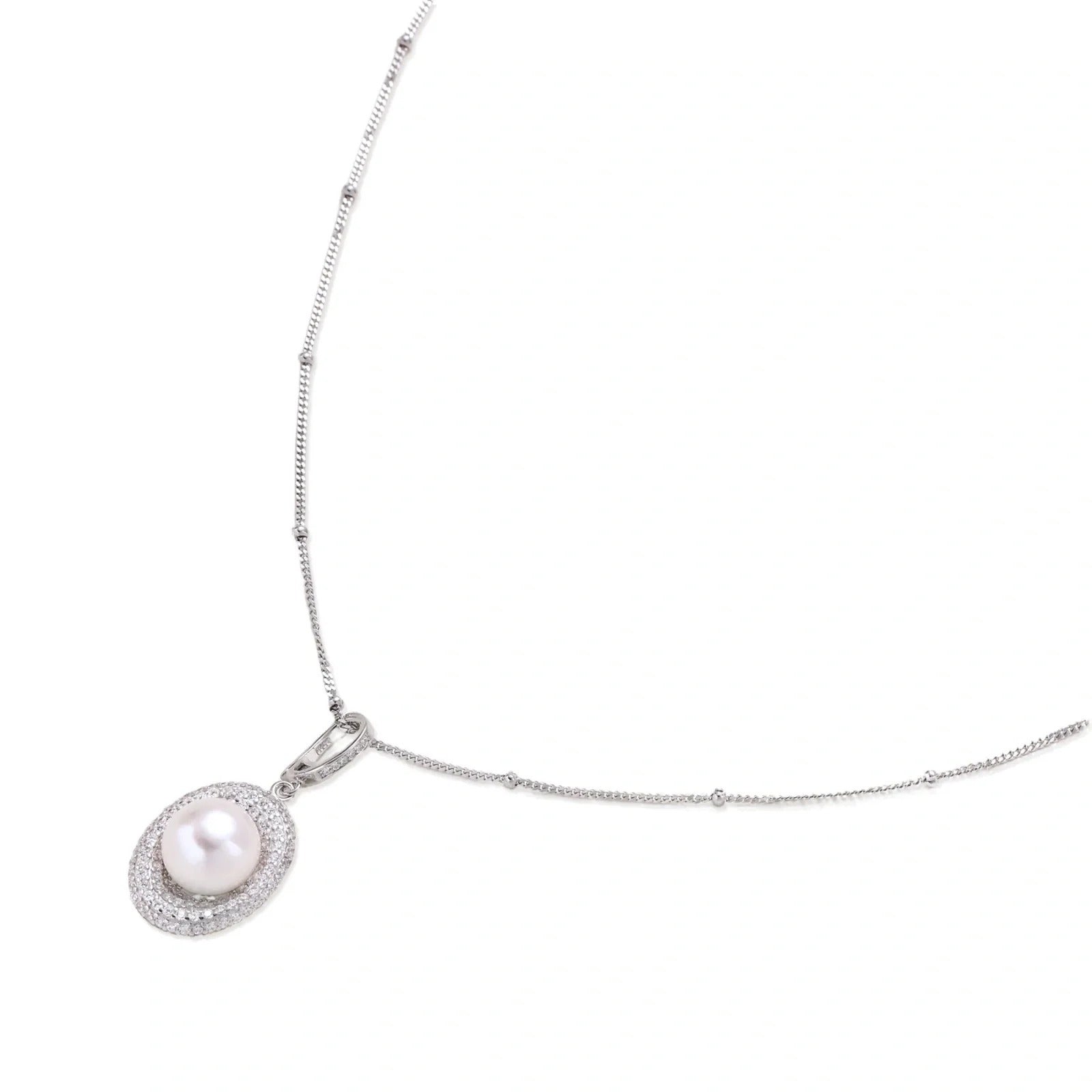 Linda's Look — Pearl Halo Necklace by Linda's Look