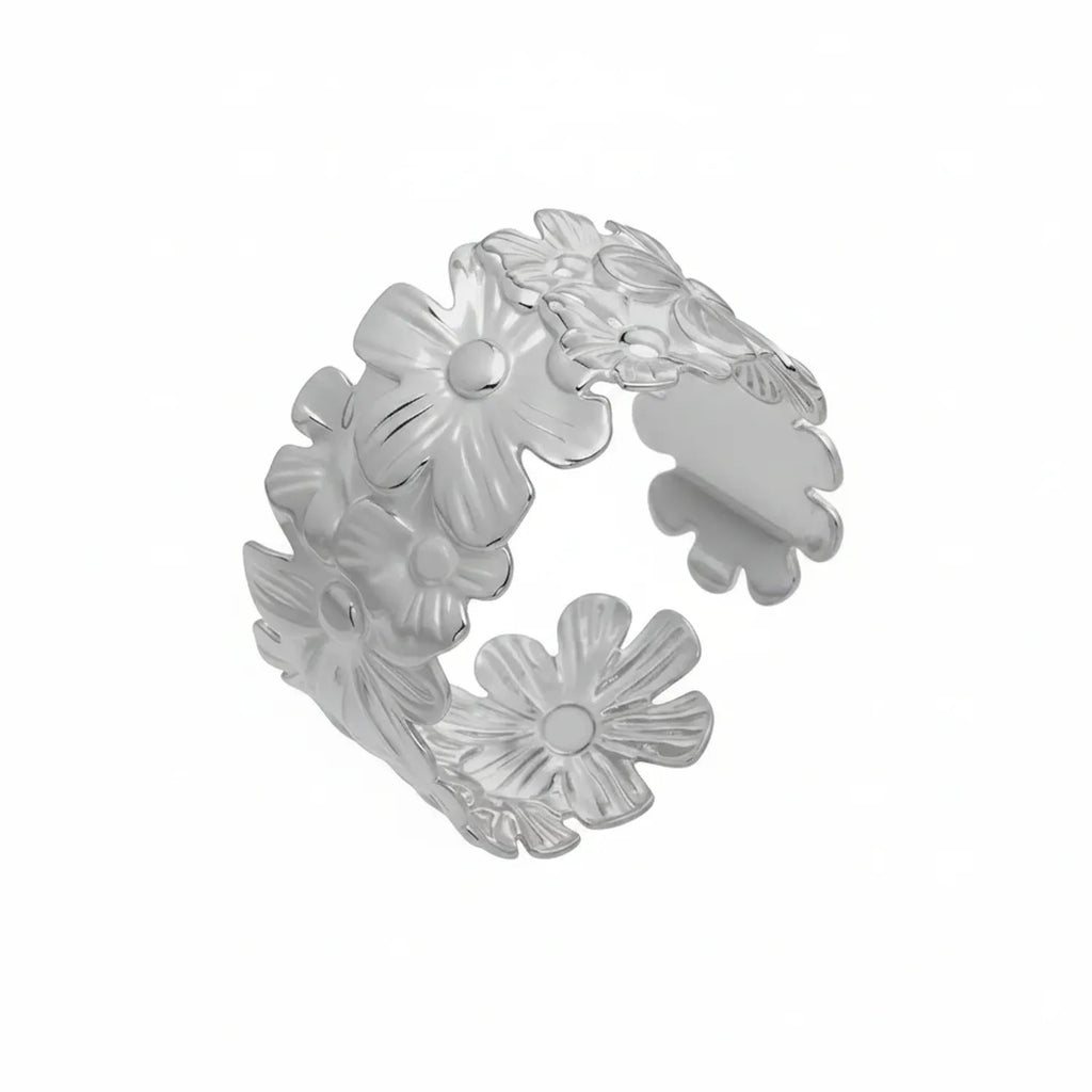 Mili Hollow Flower & Butterfly Open Bracelet — 18K PVD Gold