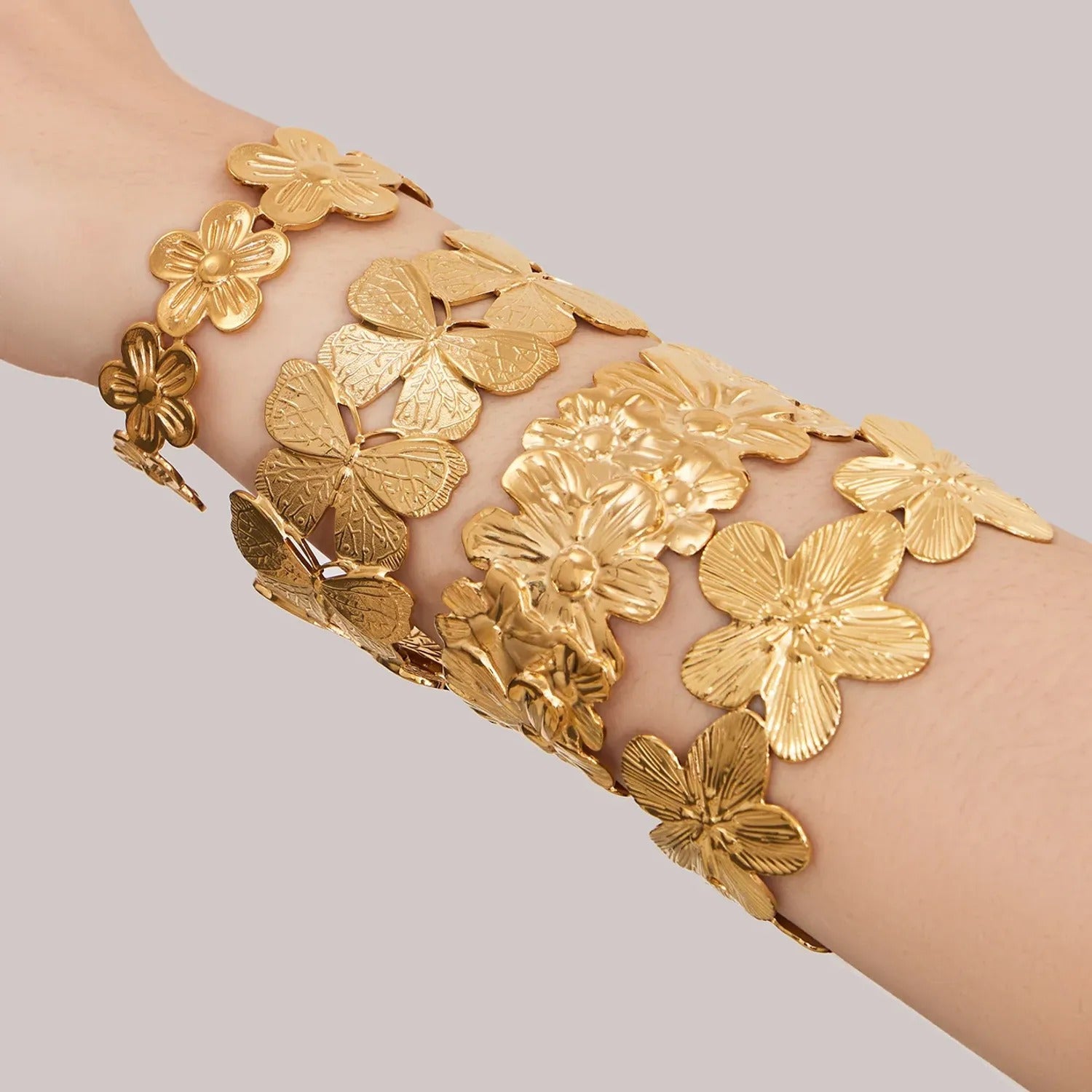Mili Hollow Flower & Butterfly Open Bracelet — 18K PVD Gold