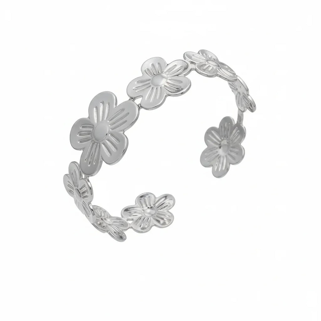 Mili Hollow Flower & Butterfly Open Bracelet — 18K PVD Gold