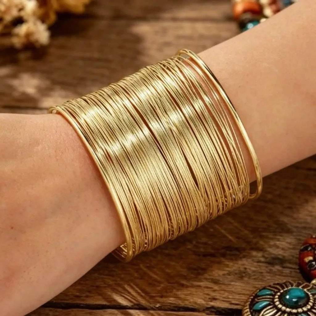Punk Alloy Statement Bracelet – Bold Personalized Style