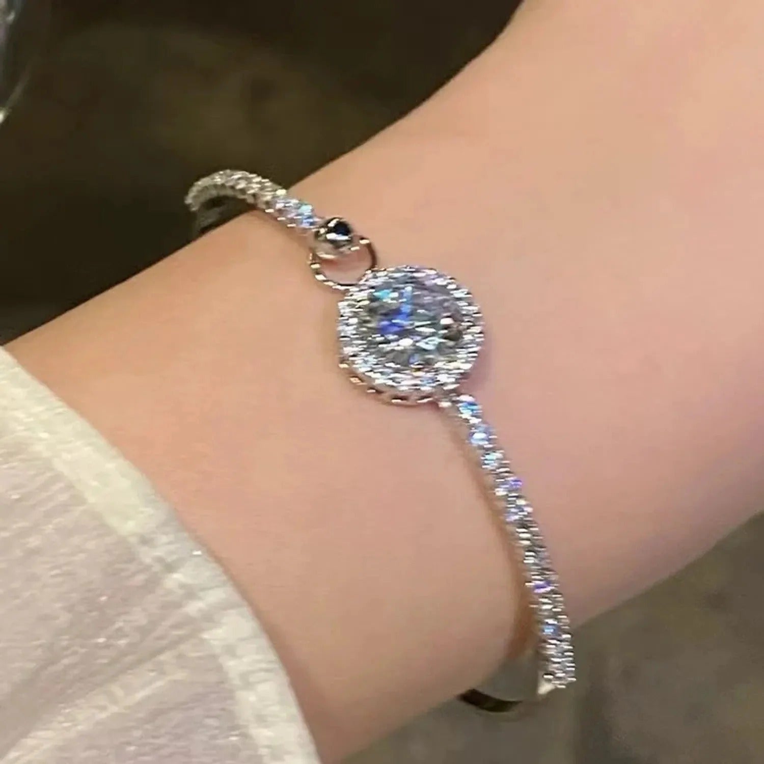 Senwai — Women's Flash Round Zircon Bracelet in Electroplated Copper, Silver