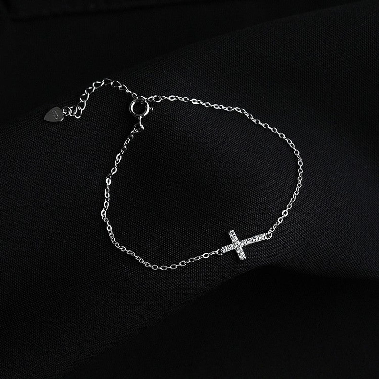 Shizhiyuan Sparkling Cross Bracelet