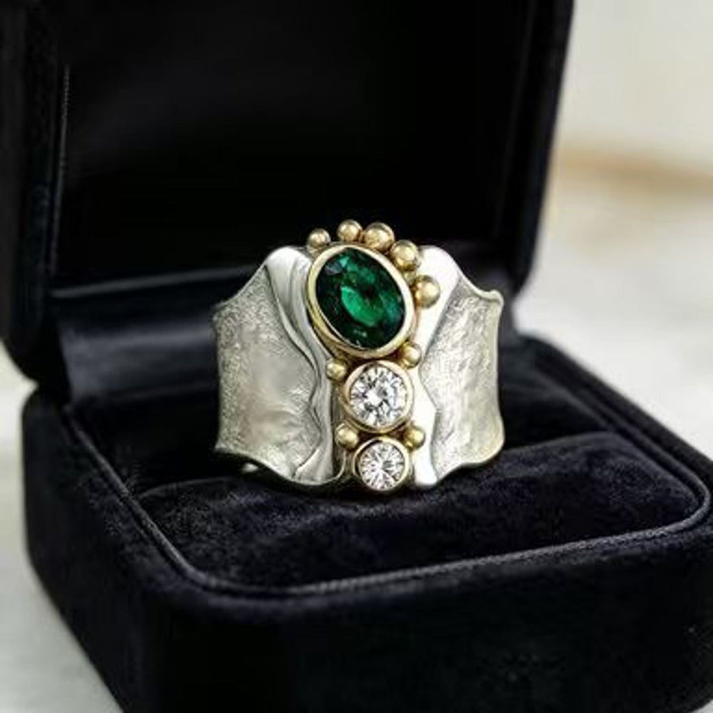 Silver Wide-band Ring Inlaid With Green Zircons High-end And Niche Style