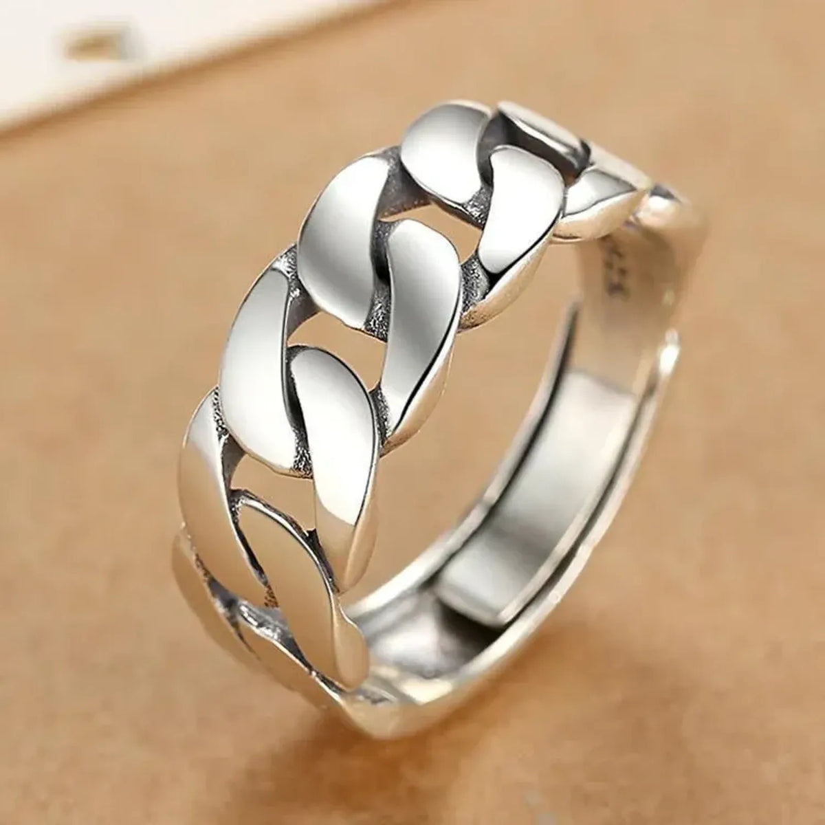 Twisted Chain Style Minimalist Adjustable Open Ring
