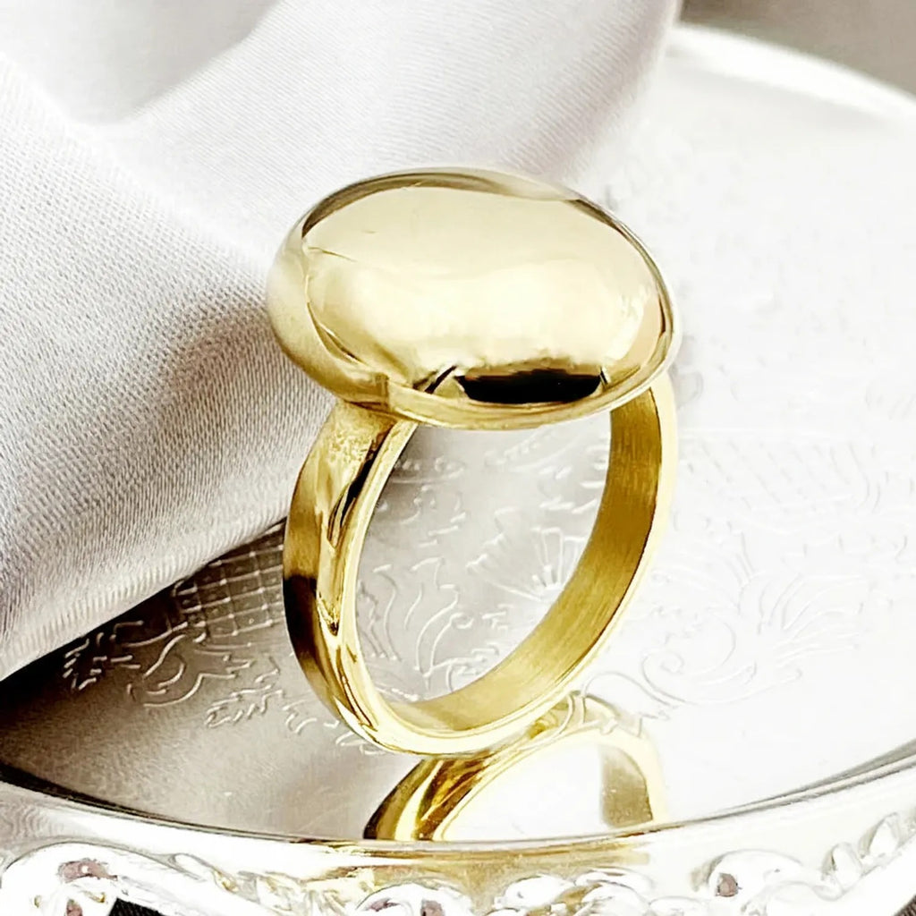 Versatile Oval Egg-Shaped Stainless Steel Ring