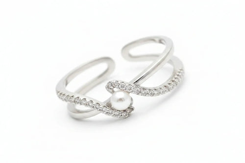Xurri Cross-Design Pearl Open Index Finger Ring