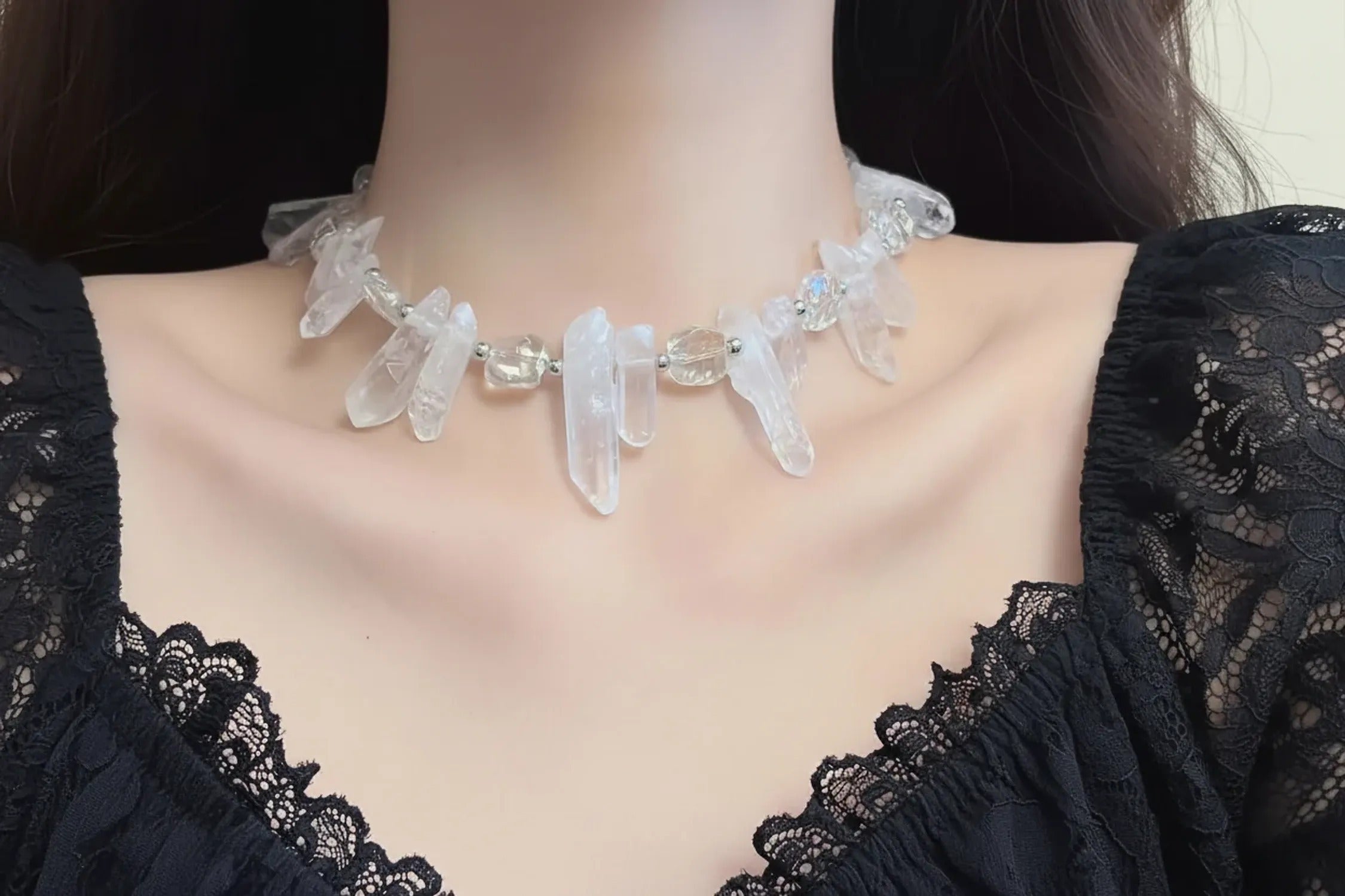 Y2K Icicle Natural Stone Crystal Necklace
