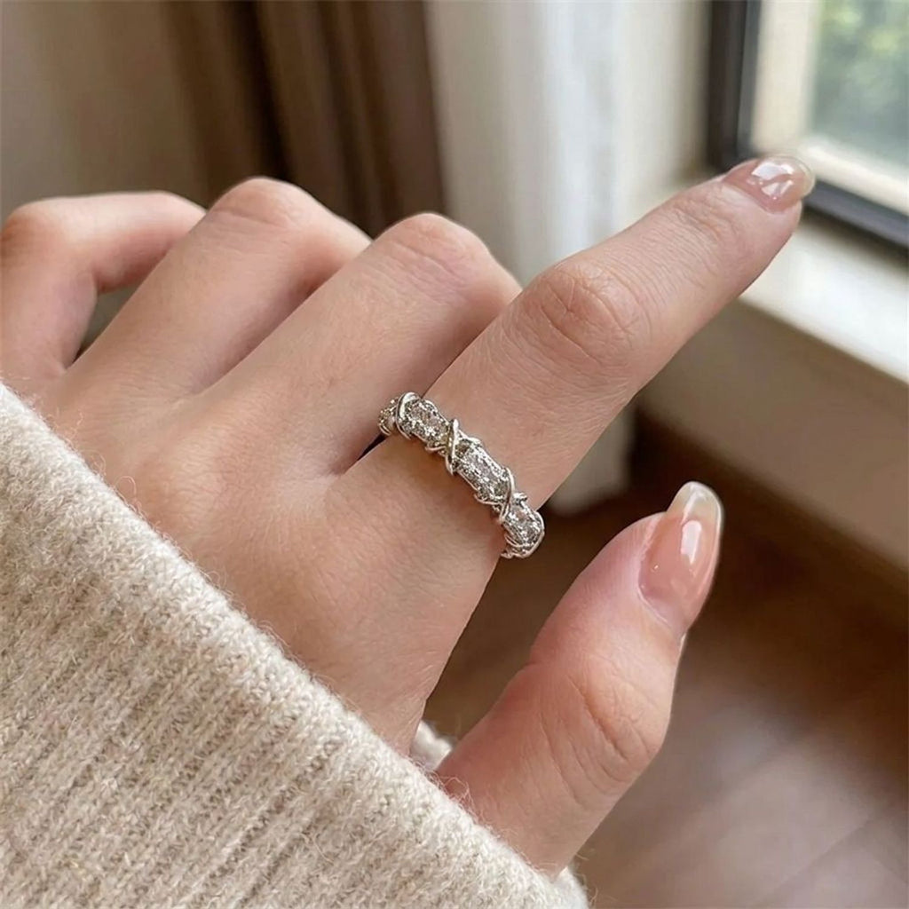 Zircon Adjustable Open Ring for Women, Electroplated Alloy Band — lifestyle
